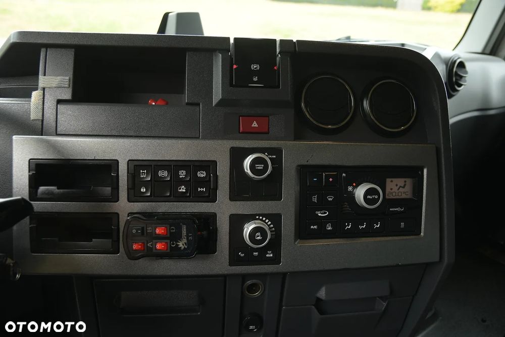Renault GAMA=T480=13L=POMOC-DROGOWA=7.80M - 24