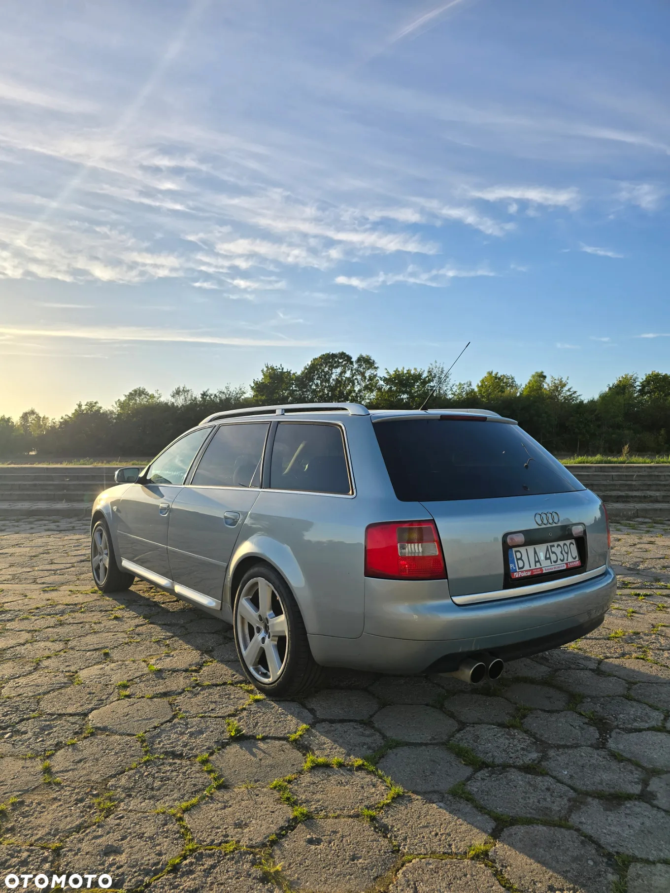 Audi A6 1.8T - 4