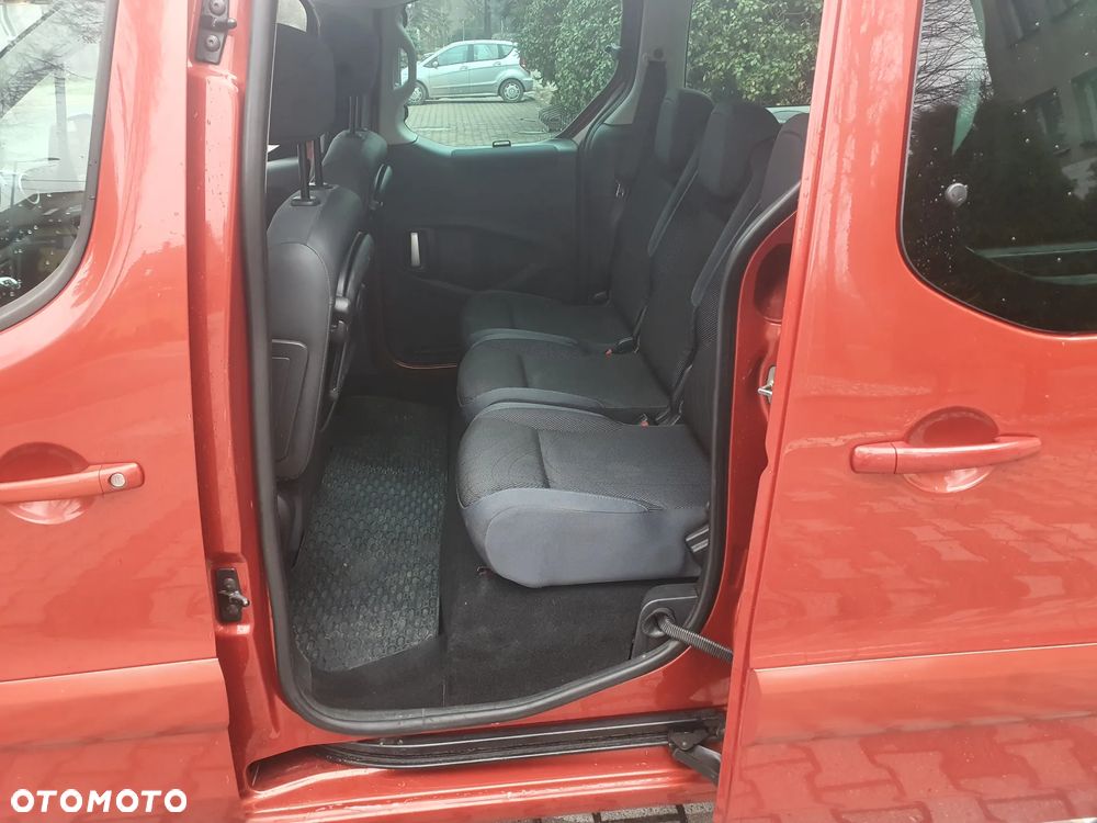 Peugeot Partner HDi FAP 110 Family - 23