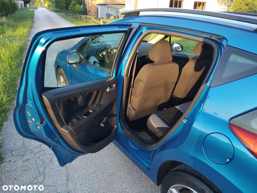 Peugeot 207 1.6 HDi - 11