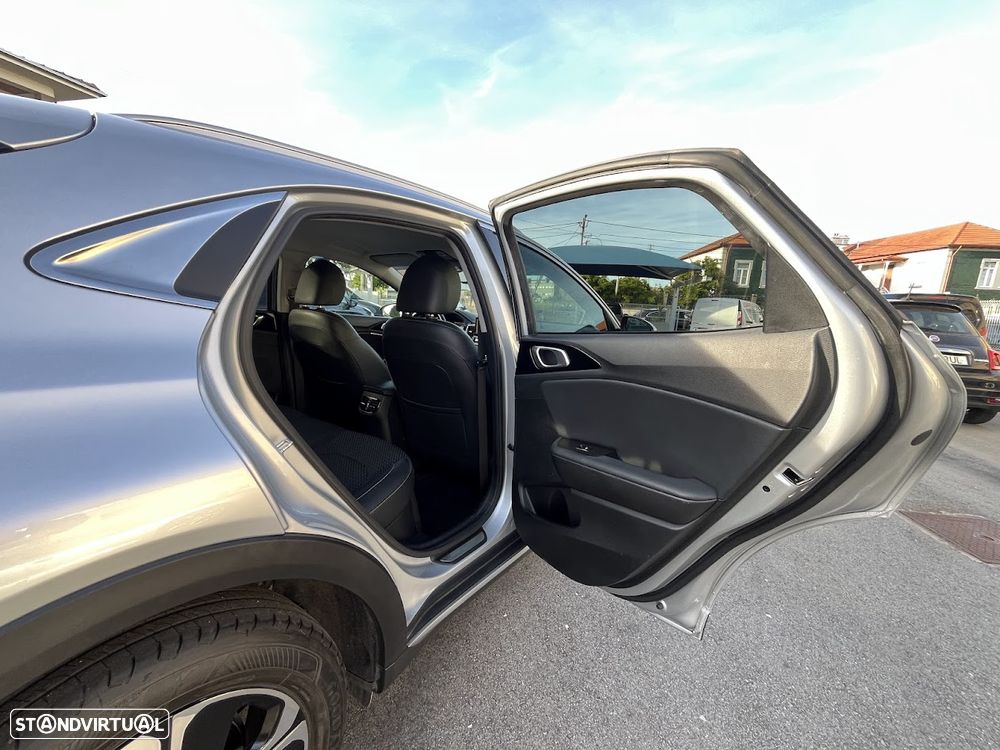 Kia XCeed 1.6 GDi PHEV Drive - 44