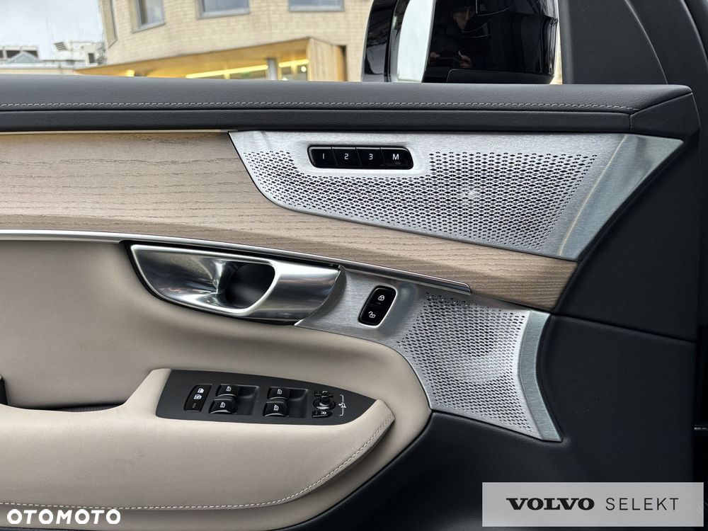 Volvo XC 90 - 14