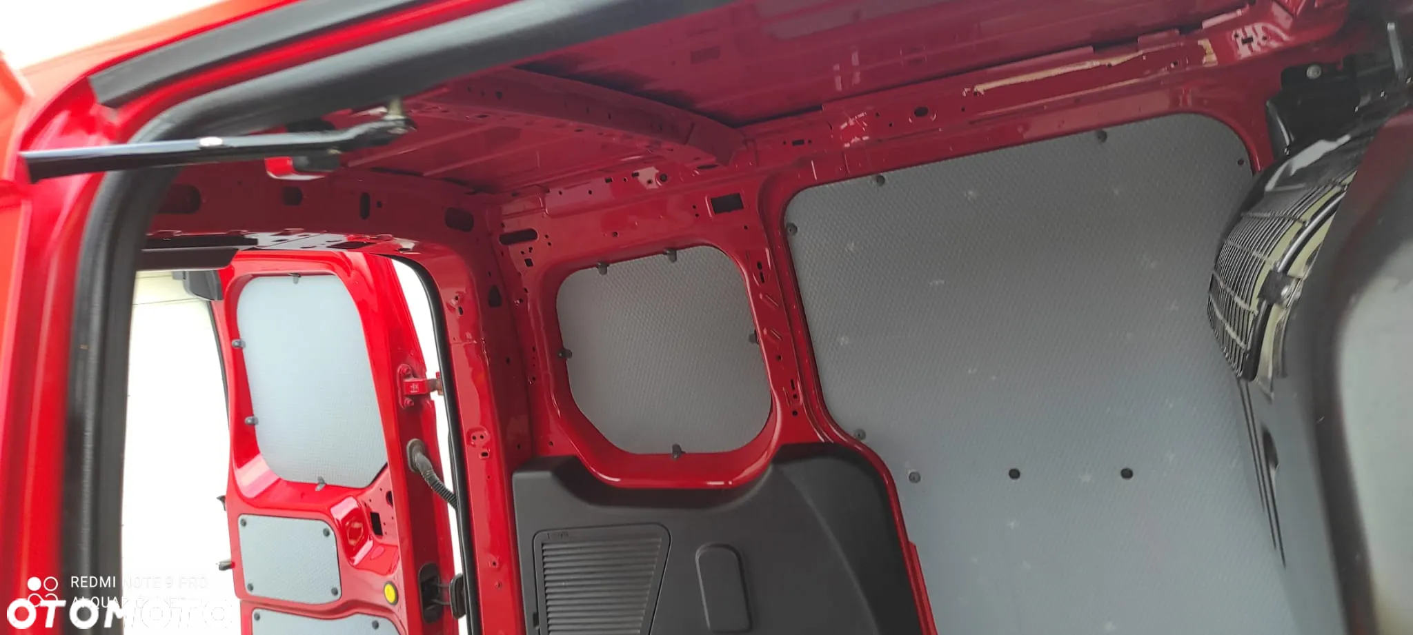 Ford TRANSIT CONNECT - 9