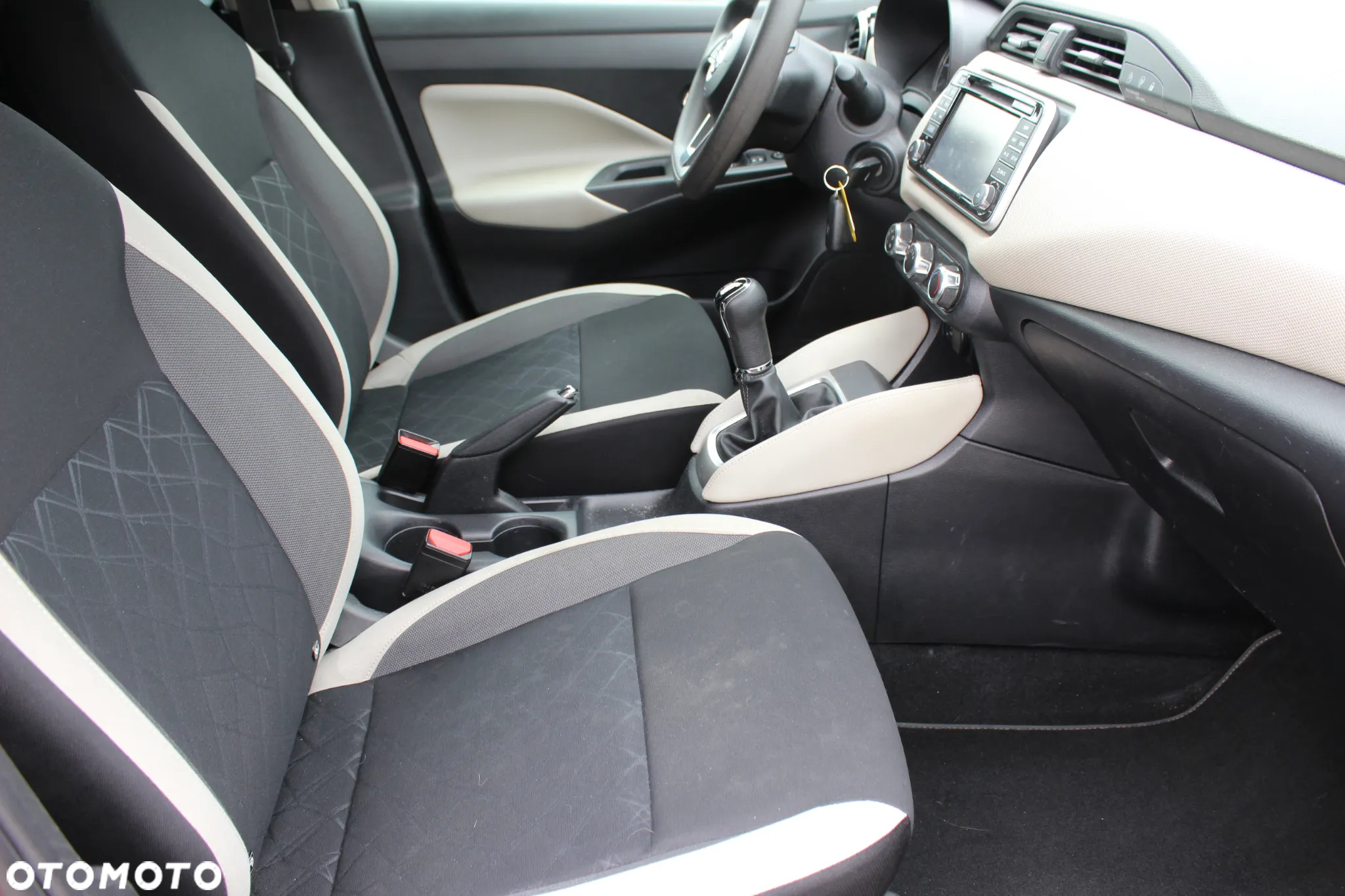 Nissan Micra 0.9 IG-T BOSE Personal Premium Edition - 11