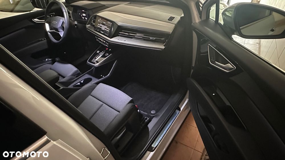 Audi Q4 e-tron - 21