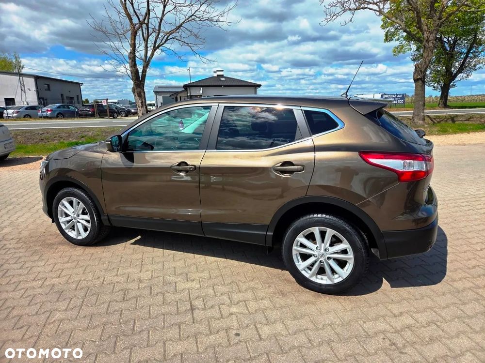 Nissan Qashqai 1.5 dCi N-Connecta - 17