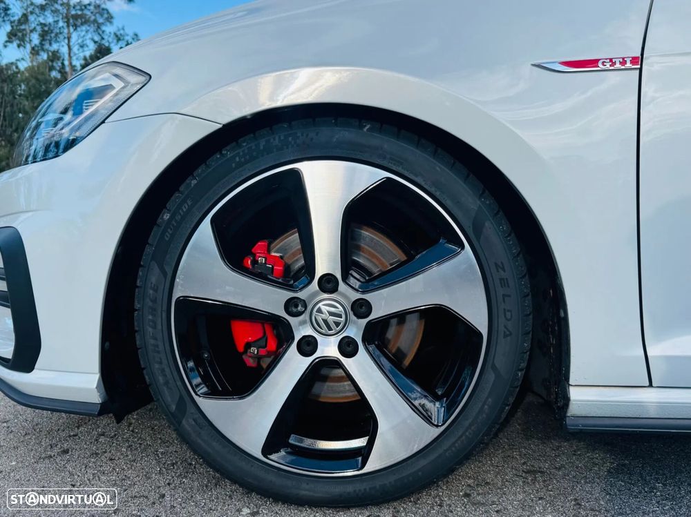 VW Golf 2.0 TSi GTi DSG Performance - 10