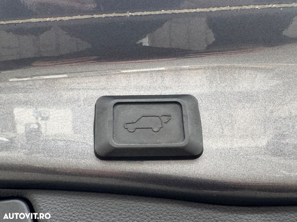 Toyota RAV4 2.5 4x4 Hybrid Adventure - 35