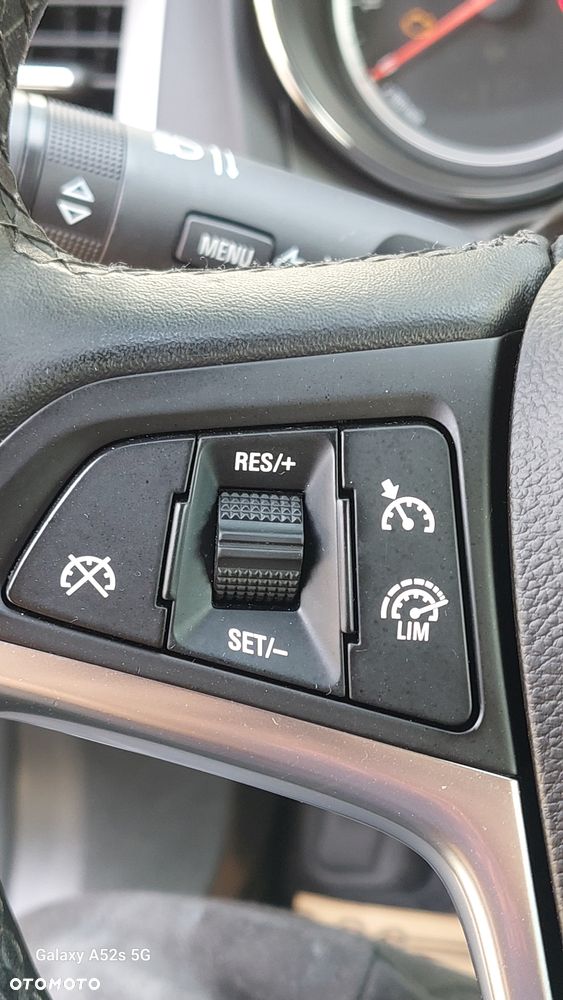 Opel Astra - 16