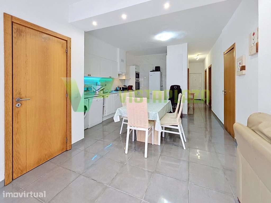 Casa Térrea com Anexo e Quintal em Zona Tranquila da Pedra Mourinha... - Grande imagem: 2/28