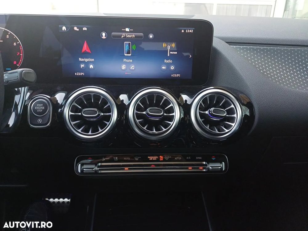Mercedes-Benz GLA 220 4MATIC MHEV Aut. - 14