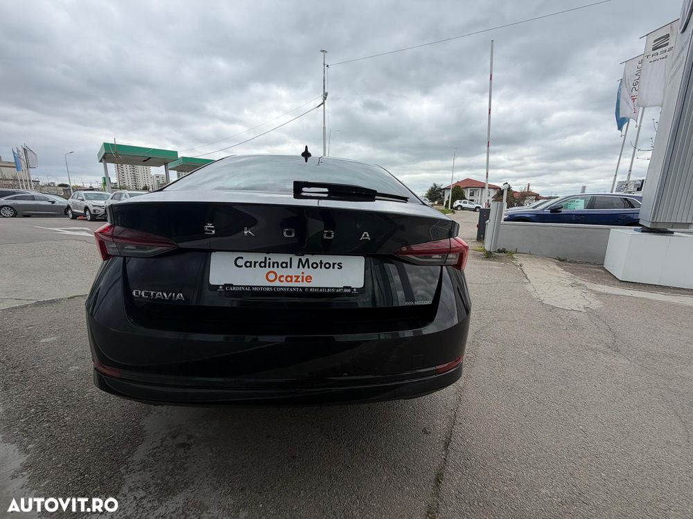 Skoda Octavia 2.0 TDI Style - 4