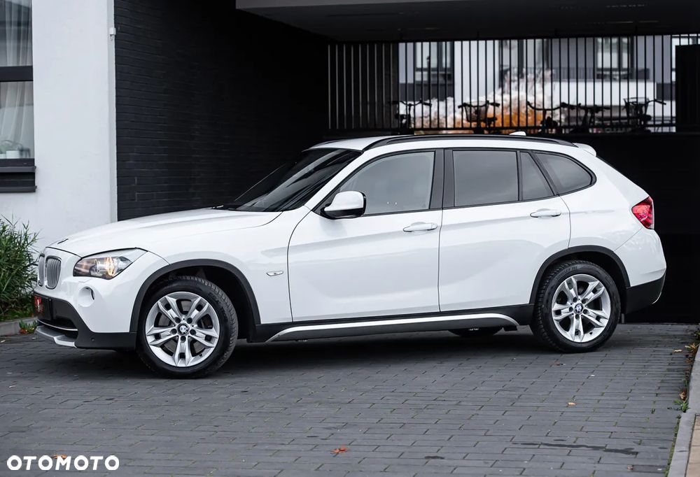 BMW X1 xDrive28i - 11