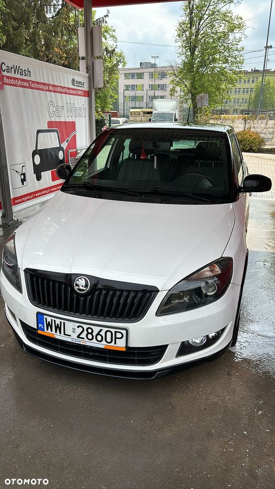 Skoda Fabia 1.2 TSI Monte Carlo - 4