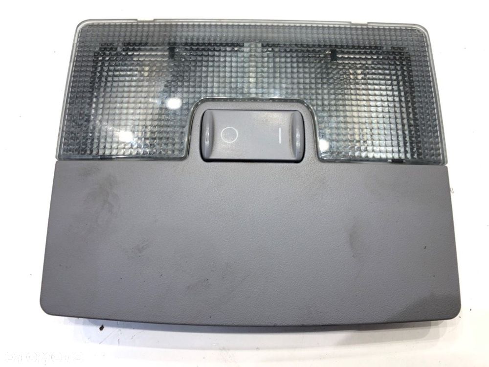 LAMPA SUFITOWA - 45.00 PLN - AUDI A6 C5 Avant (4B5) 1997 - 2005 1.8 T 110 kW [150 KM] benzyna 1997 - - 3