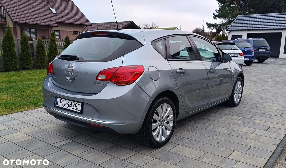Opel Astra 1.4 Turbo Active - 11