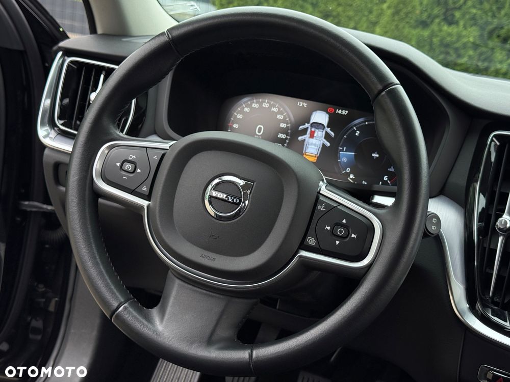 Volvo V60 D3 Drive-E Momentum - 21