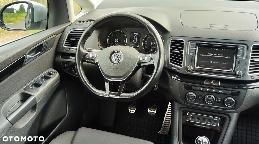 Volkswagen Sharan 2.0 TDI (BlueMotion Technology) Sound - 17