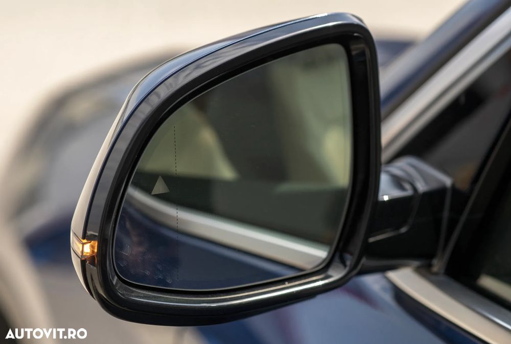 BMW X3 xDrive20i AT xLine - 27