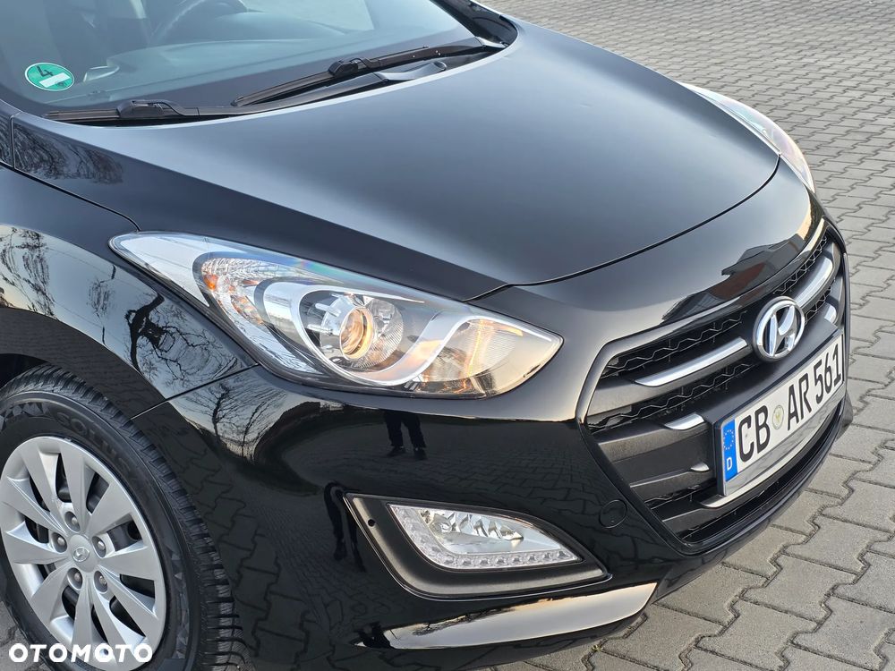 Hyundai i30 blue 1.4 Classic Navigation - 10