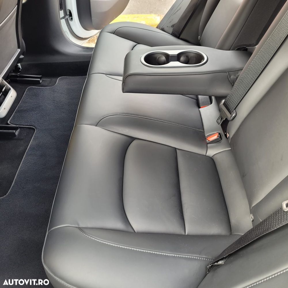 Tesla Model 3 Standard - 17