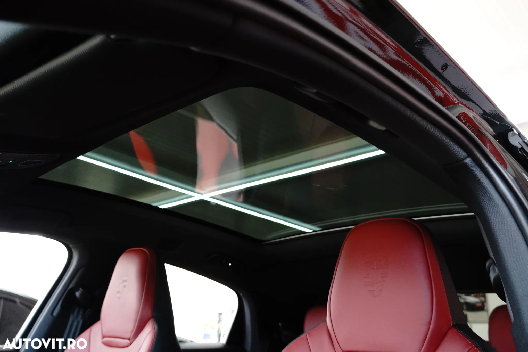 Porsche Cayenne - 28