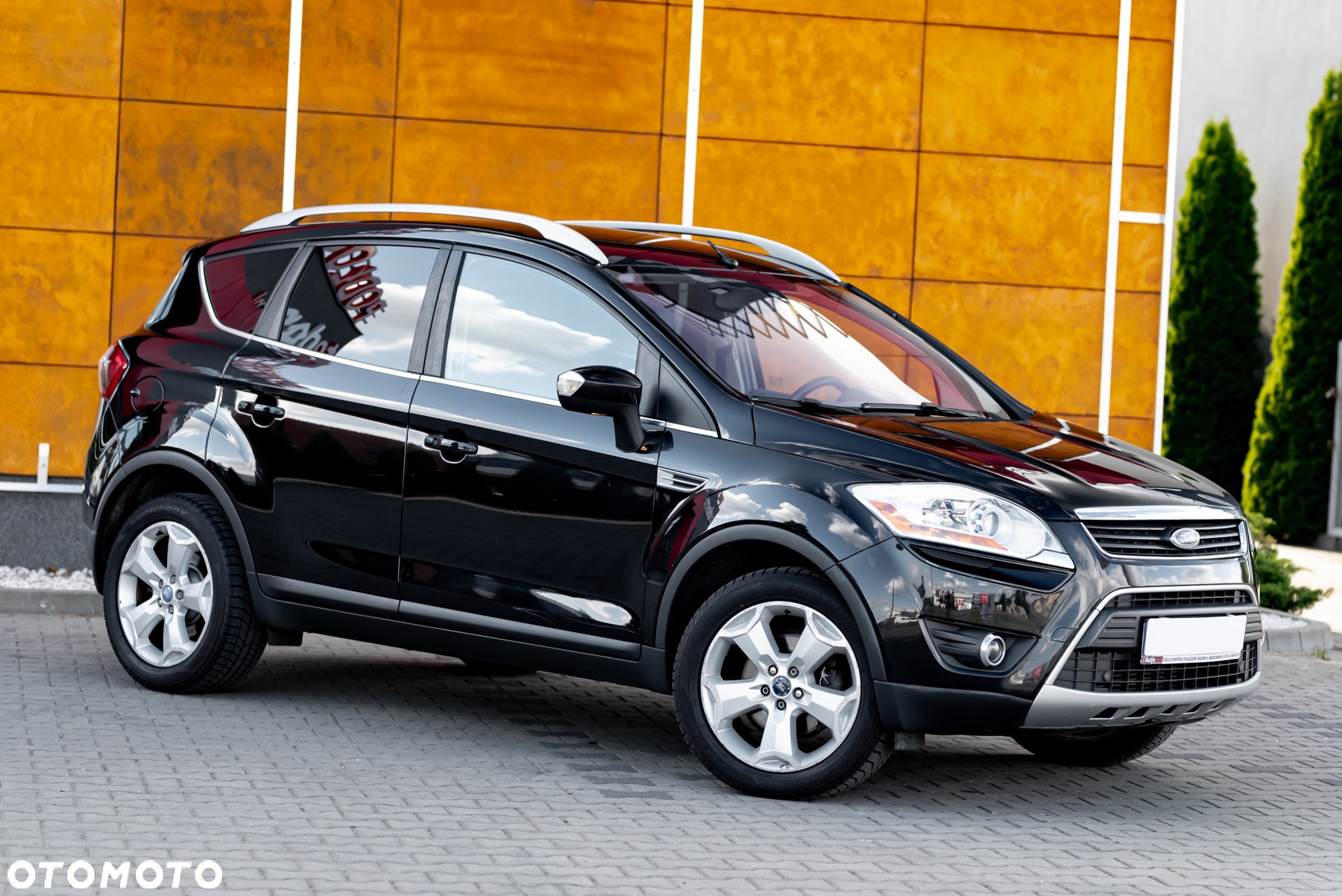 Ford Kuga 2.5 4x4 Titanium - 6