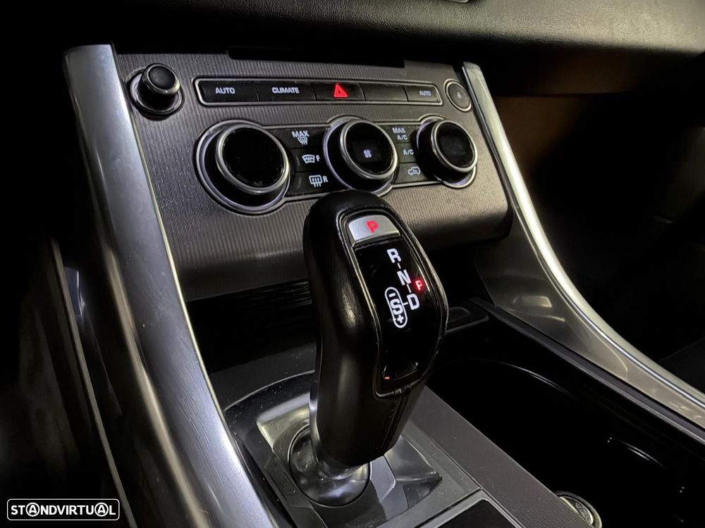 Land Rover Range Rover Sport 3.0 TDV6 HSE Dynamic - 17