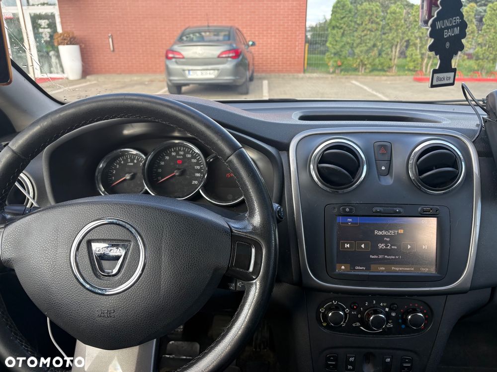 Dacia Sandero 0.9 TCe Laureate S&S EU6 - 8