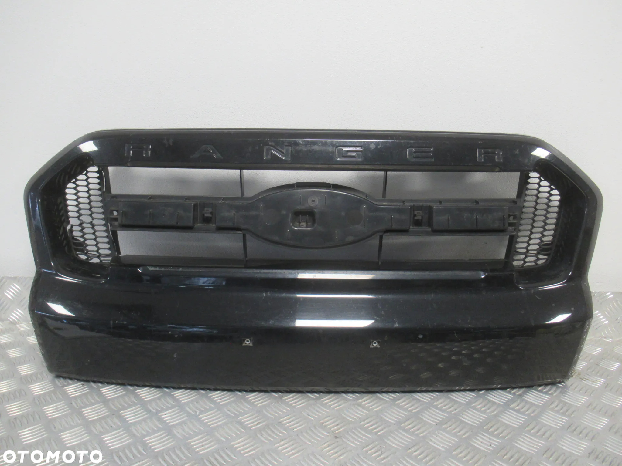 GRILL GRIL ATRAPA FORD RANGER V 5 LIFT 2015-2019 - 2