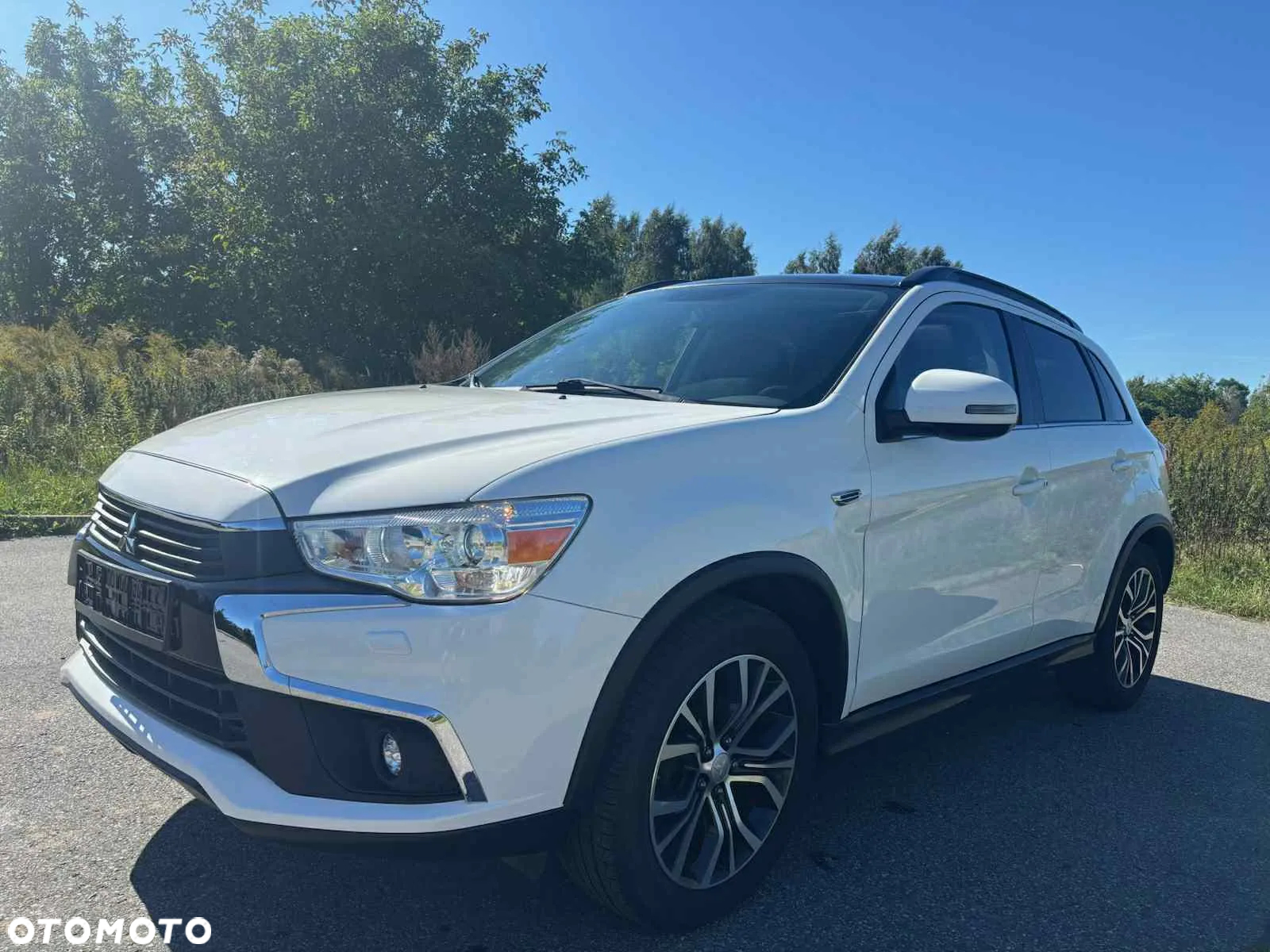 Mitsubishi ASX - 15
