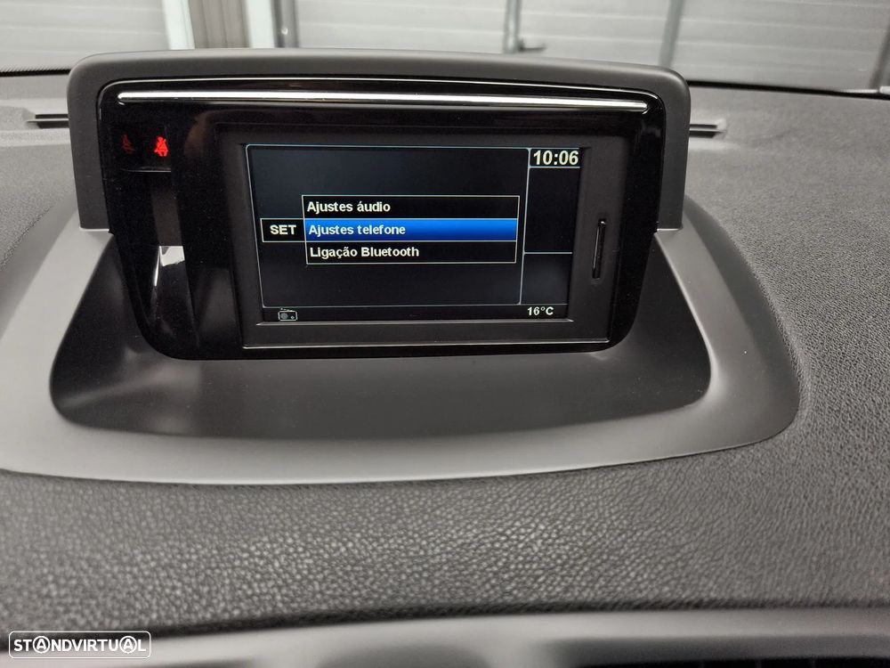 Renault Mégane Sport Tourer 1.5 dCi Limited SS - 12