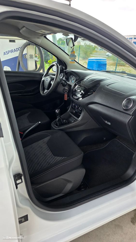 Ford KA+ 1.19 Ti-VCT Ultimate - 21