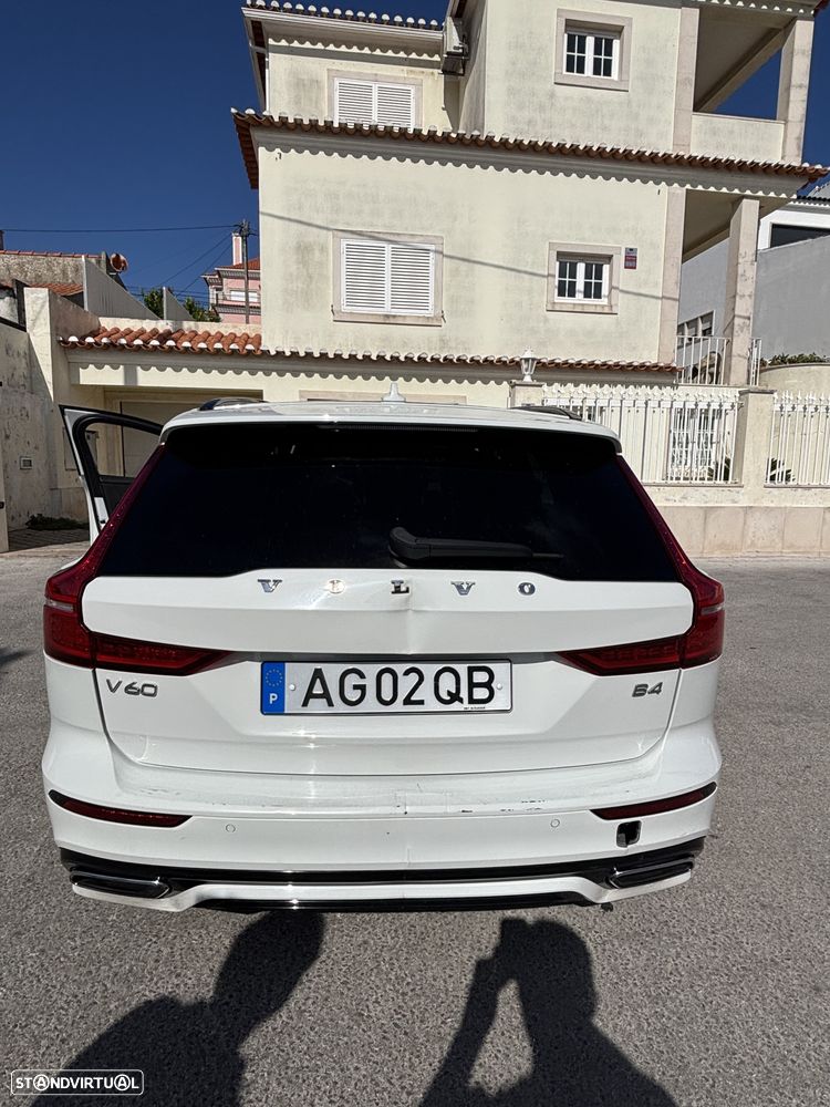 Volvo V60 2.0 B4 R-Design Geartronic - 4