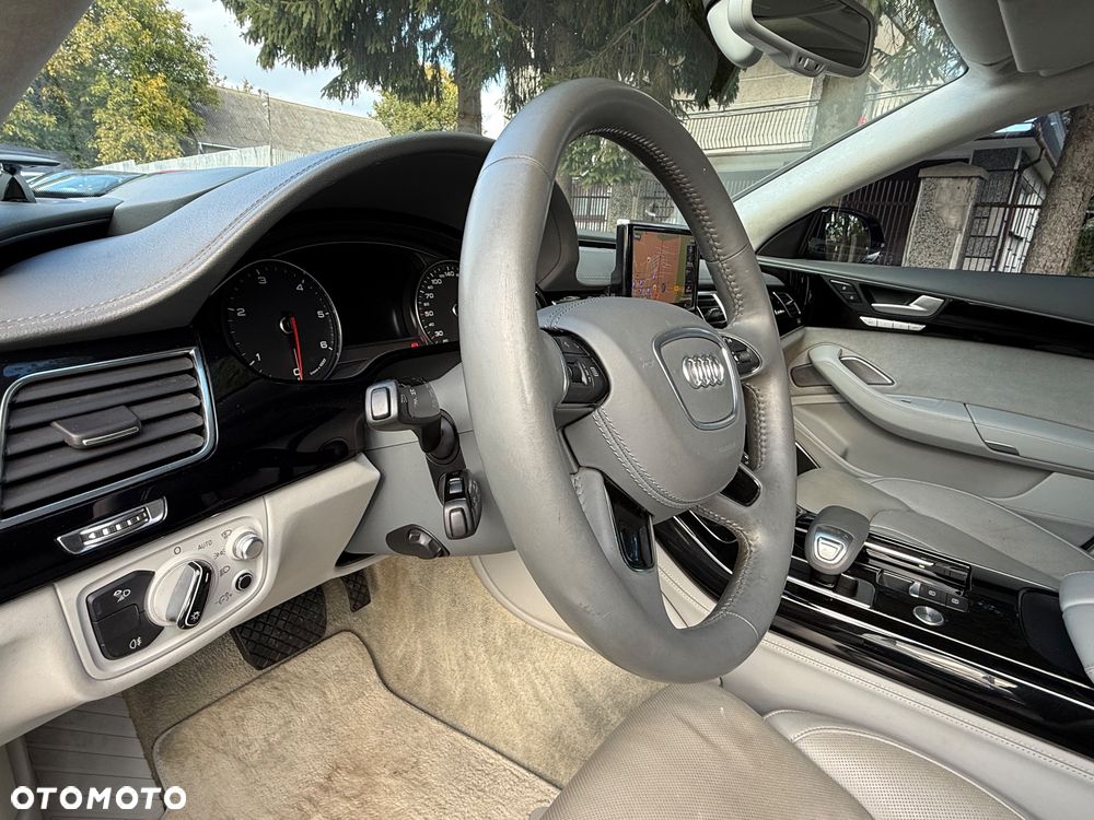 Audi A8 - 15