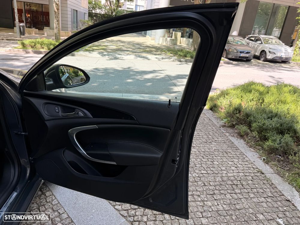 Opel Insignia Sports Tourer 1.6 CDTi Cosmo S/S J17 - 18