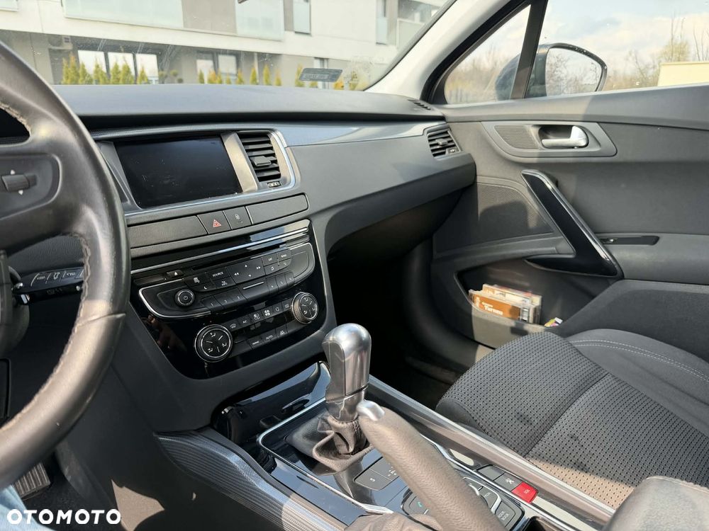 Peugeot 508 1.6 e-HDi Active S&S - 3