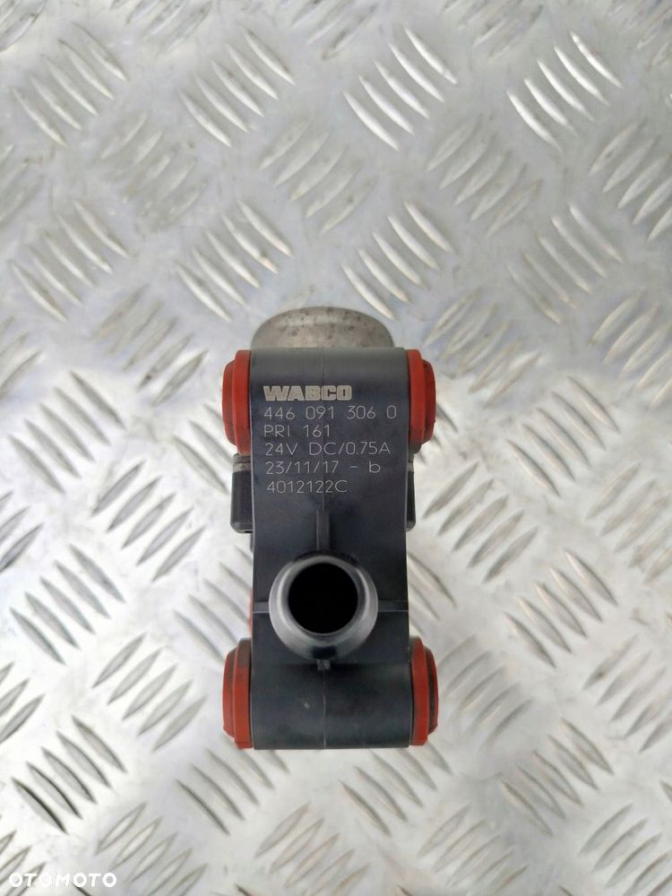 PODGRZEWACZ ZAWÓR ADBLUE DAF XF 106 - 5