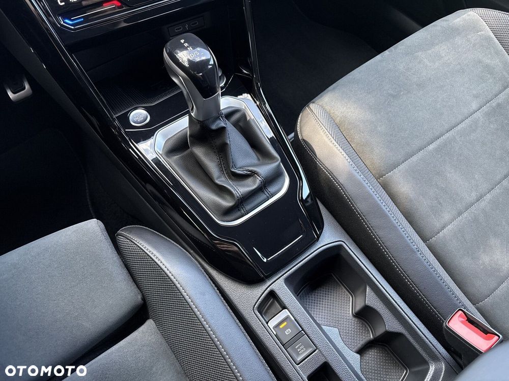 Volkswagen T-Roc 1.5 TSI R-Line DSG - 31