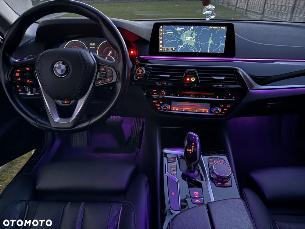 BMW Seria 5 540d xDrive Sport Line - 19