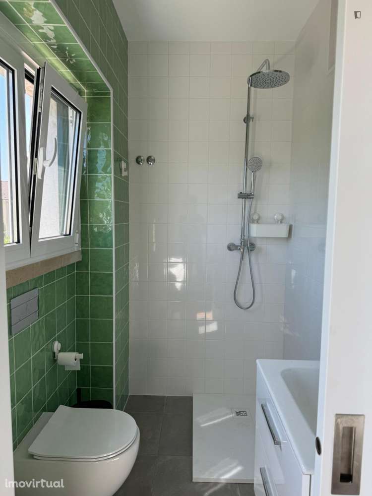 Quarto - localizado em Alvalade Lisbon - Grande imagem: 3/12