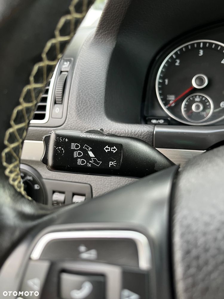 Volkswagen Touran 2.0 TDI DPF Cup - 14
