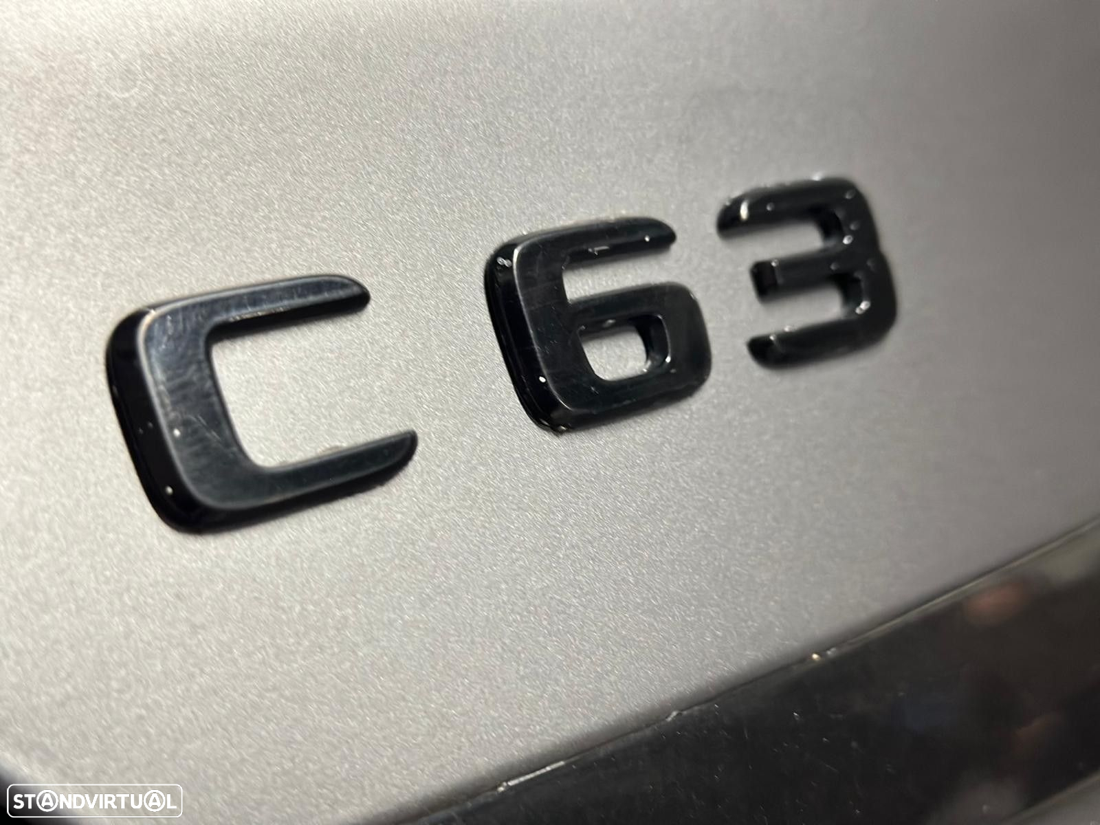 Mercedes-Benz C 63 AMG Standard - 11