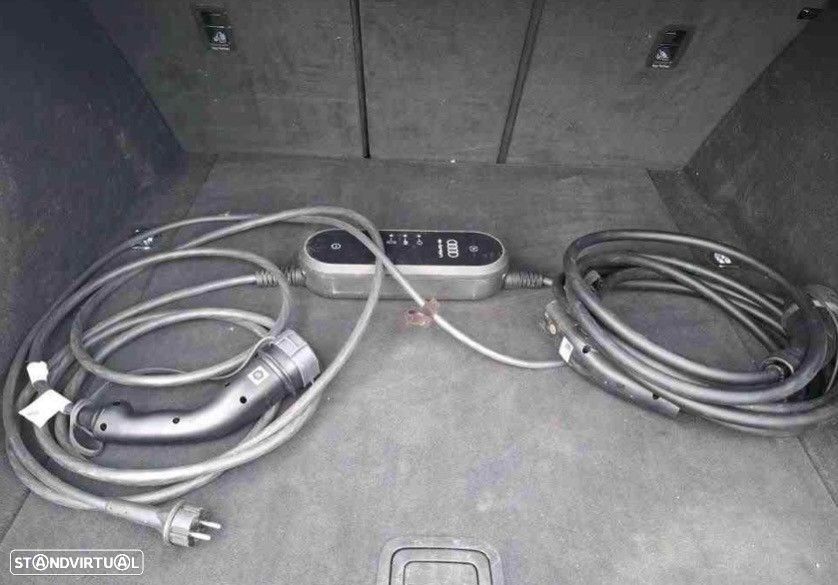 Audi e-tron Sportback S quattro - 11