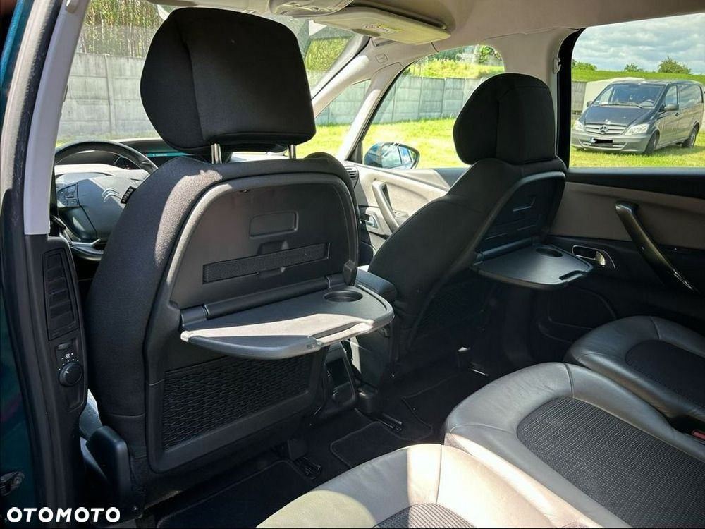 Citroën C4 SpaceTourer PureTech 130 Stop&Start SHINE - 21
