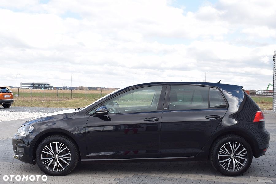 Volkswagen Golf 1.6 TDI BlueMotion Technology Allstar - 3