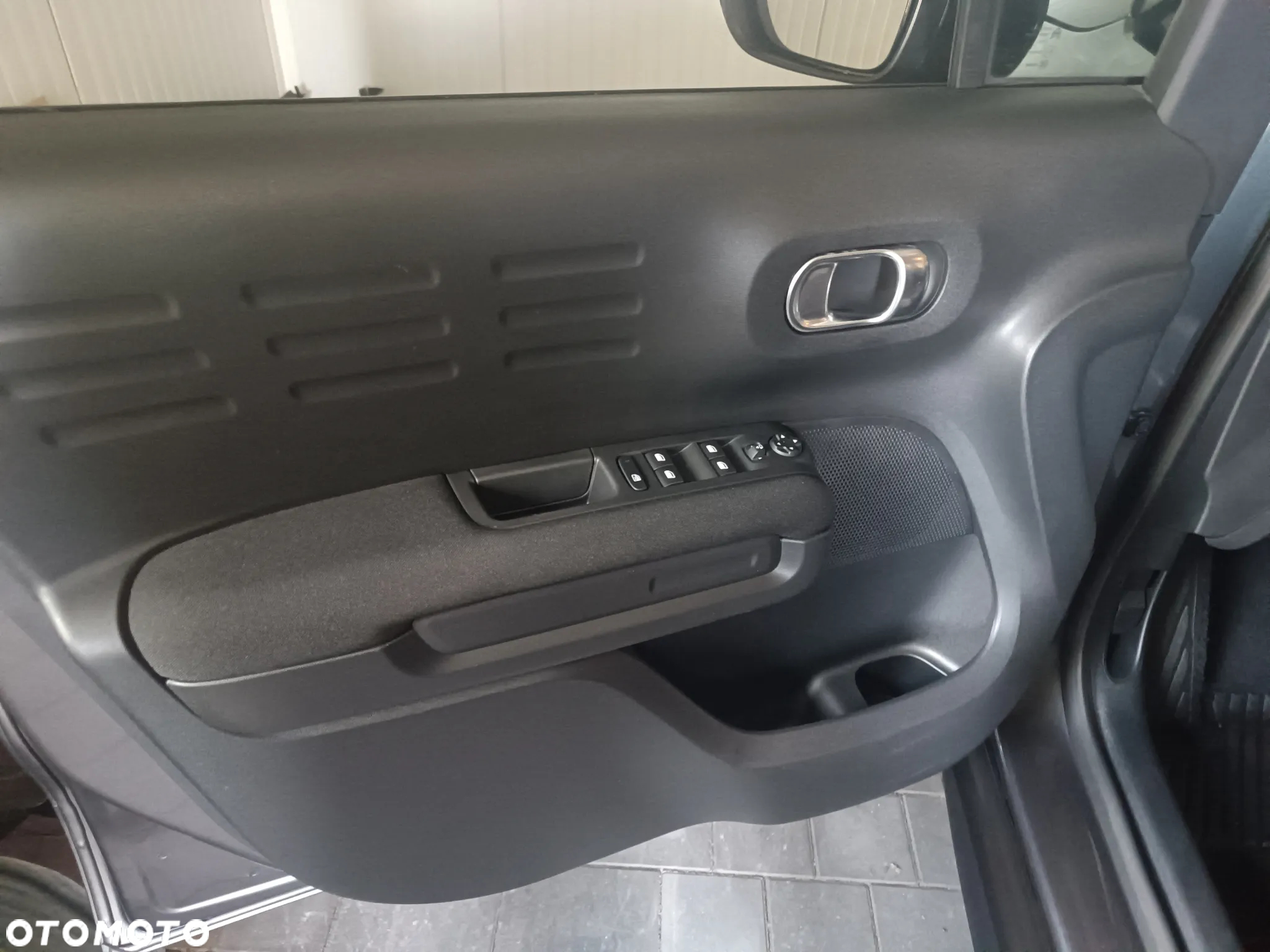 Citroën C3 Aircross PureTech 130 Stop & Start EAT6 OPF SHINE PACK - 31