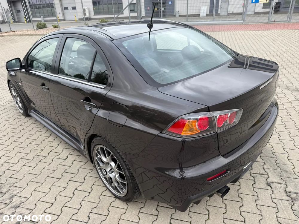 Mitsubishi Lancer Evolution - 15