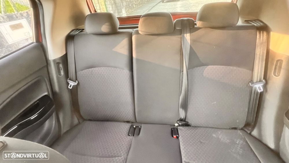 Mitsubishi Space Star 1.2 Intense - 5