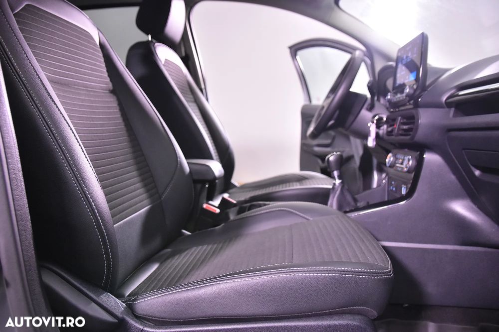 Ford EcoSport - 11